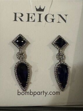 Reign Villain Collection They Want Their Queen Earrings RBP7642 in Hematite